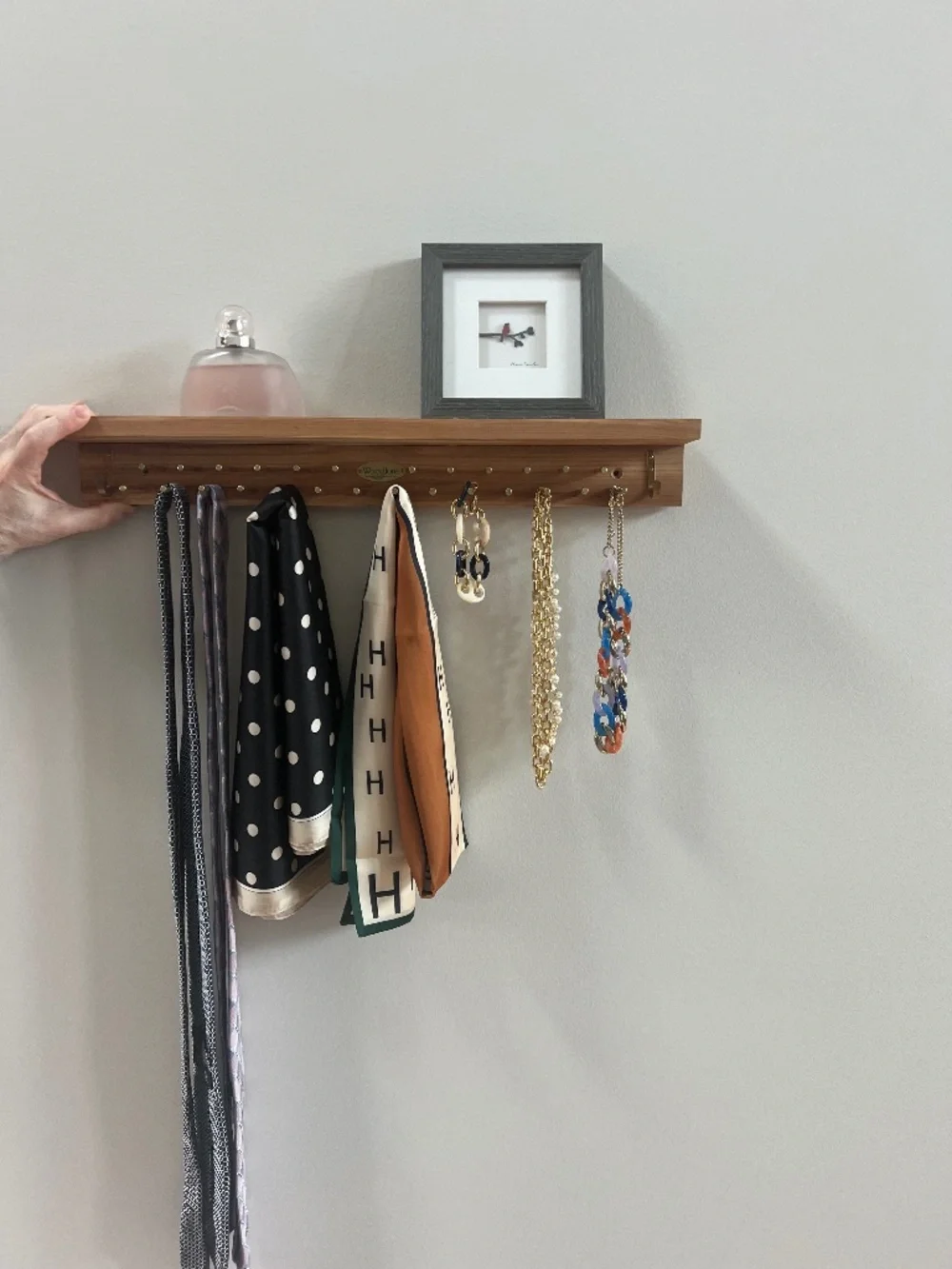 Woodlore Cedar Multi-Purpose Organizer w/ Brass Hardware: GREAT CONDITION